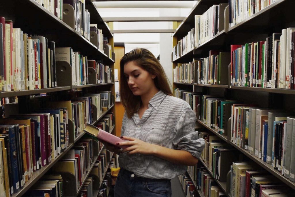 [HOT] How to Meet Girls in the Library  